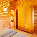 Holzhaus Muehlenblick Mit Whirlpool