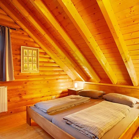 Holzhaus Muehlenblick Mit Whirlpool Medebach