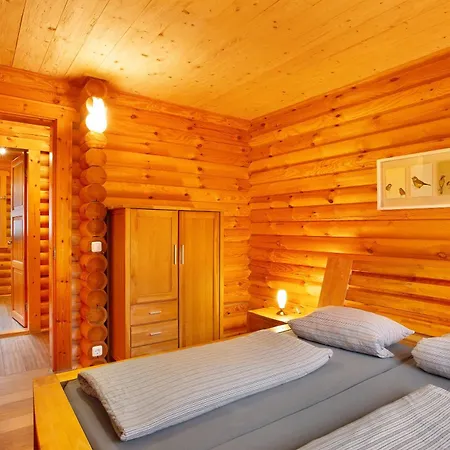 Holzhaus Muehlenblick Mit Whirlpool Hébergement de vacances