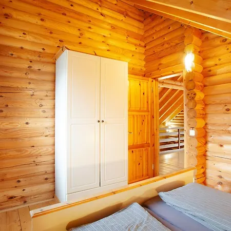 Holzhaus Muehlenblick Mit Whirlpool