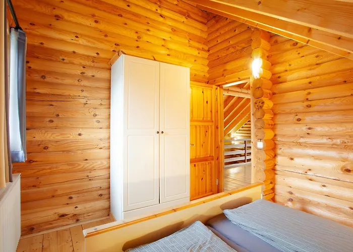 Holzhaus Muehlenblick Mit Whirlpool Hébergement de vacances Medebach