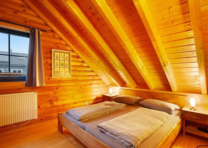 Holzhaus Muehlenblick Mit Whirlpool Medebach