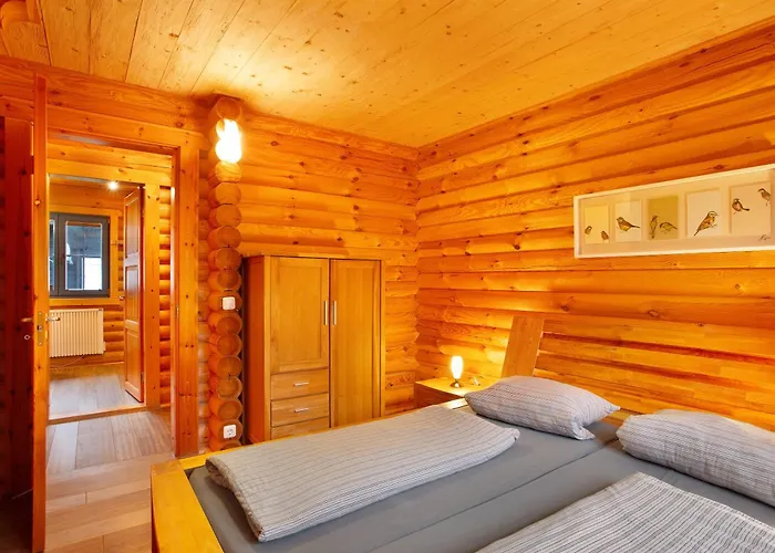 Holzhaus Muehlenblick Mit Whirlpool Hébergement de vacances