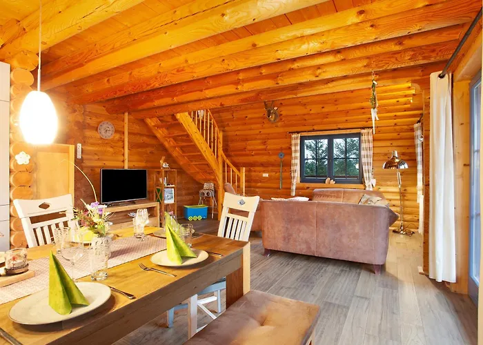 Hébergement de vacances Holzhaus Muehlenblick Mit Whirlpool