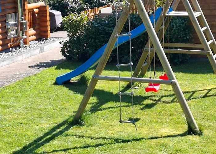 Holzhaus Muehlenblick Mit Whirlpool * Medebach